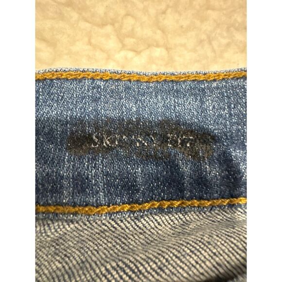 Judy Blue Jeans Size 15 / 32 Skinny Fit Distressed JB8250MD - Picture 4 of 5